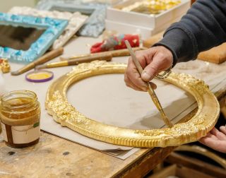 Plátkový metal, známý také jako imitace zlata, je skvělou alternativou k pravému plátkovému zlatu. Možná vás překvapí, jak...